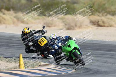 media/Nov-16-2025-Race Pace (Sun) [[8c5fa54630]]/Non Verified Riders (1st 20 Minutes)/2-Turn 10 (1010am)/